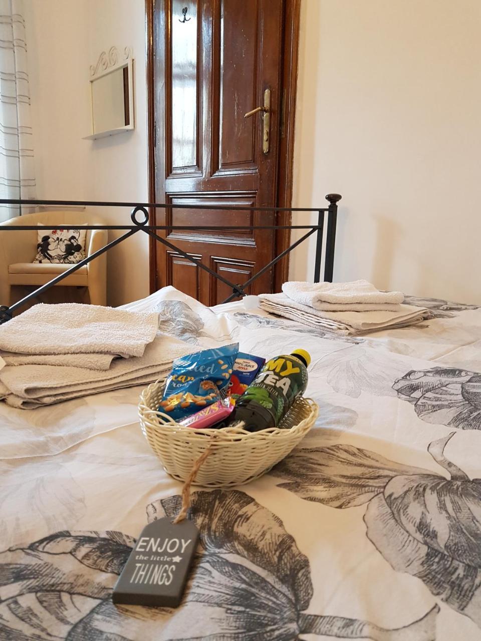 Várkerület Apartman Sopron Esterno foto